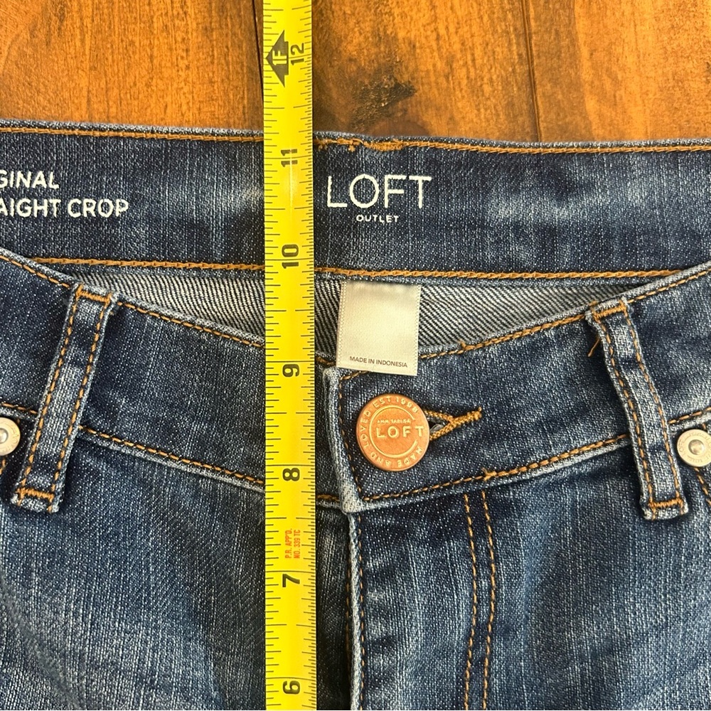 Loft Straight Leg Cropped Jeans EUC - Picture 8 of 9